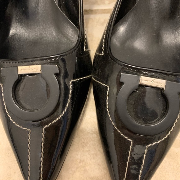 Ferragamo sandal and comfortable and pretty shoes - Picture 4 of 4